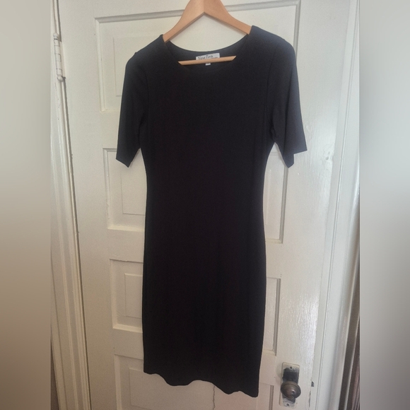 Velvet Torch Classic Black Short Sleeve Dress Soft And Comfy L - Picture 1 of 4